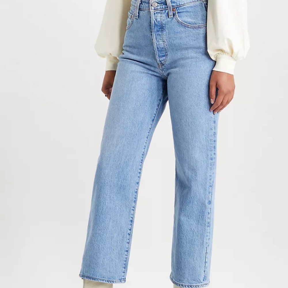 Levi’s ribcage straight jeans